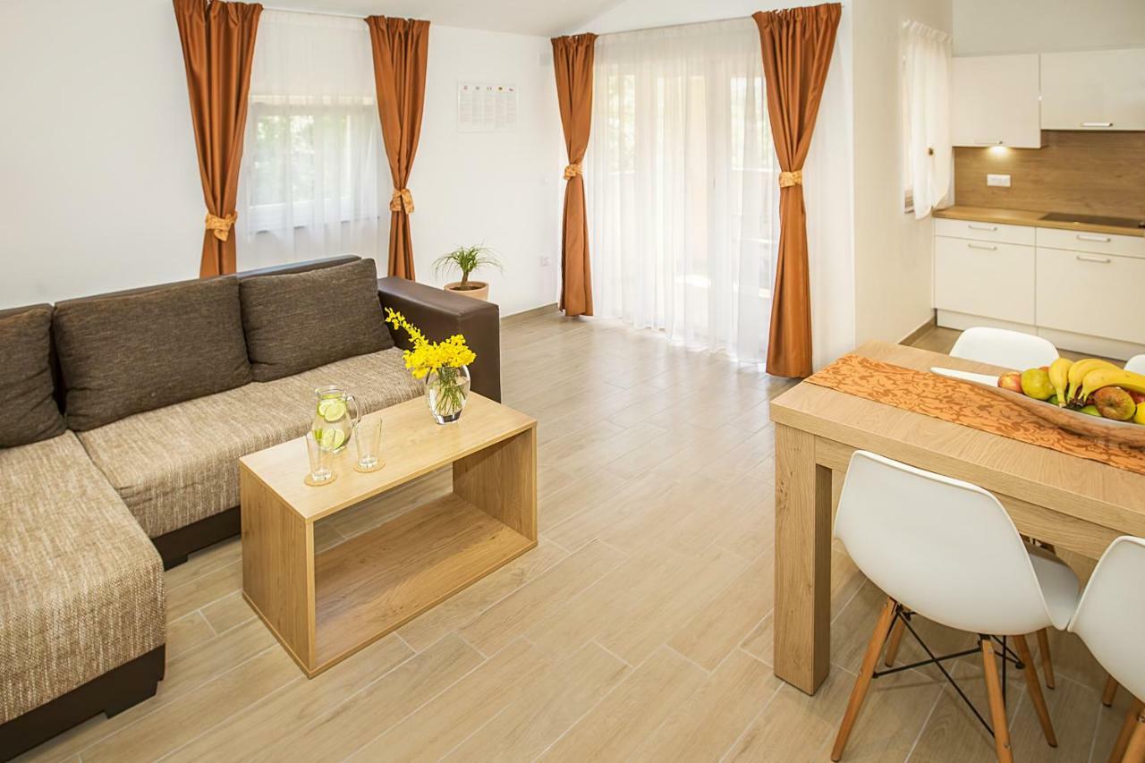 Mediterraneo Ii Apartment Baska (Krk)